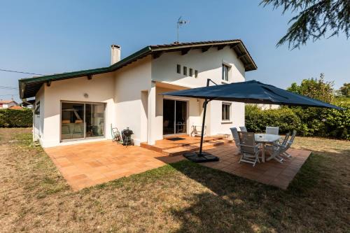Bazas Maison | Villa De Monzie, Bazas Centre