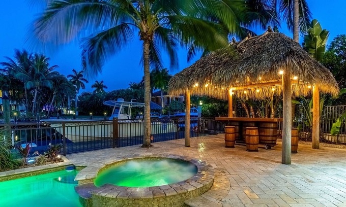 Nurmi Isles Maison | Villa Deja Blue Ft Lauderdale, Waterfront Luxury home walk to beach Ocean access