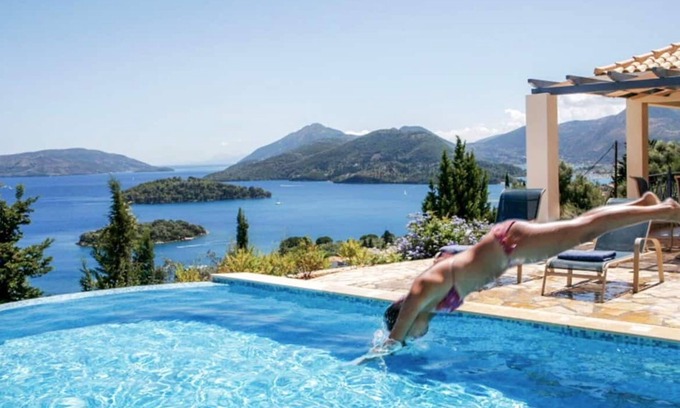 Perigiali Villa | Villa Del Sol with stunning view close to Perigiali beach!