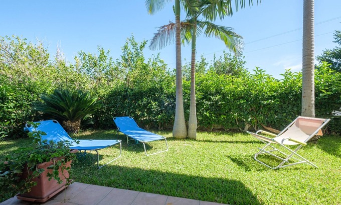 Tonnarella Villa | Villa "Delle Pomelie" avec jardin privé, balcons et Wi-Fi