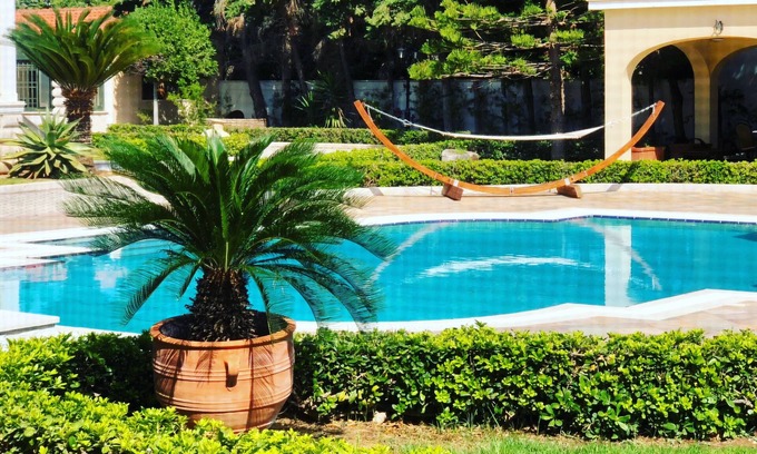 Egira Villa | Villa Dolphin. Villa de luxe sur la plage