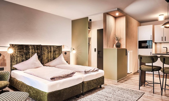 Stryck Appartement | Villa Edelweiss de luxe STUDIO incl. Wellness/Spa and MeineCard+