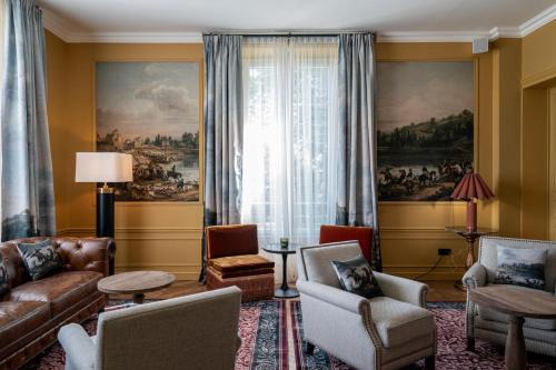 Bievres Hôtel | Villa Edmond Hôtel & Spa - Maison Blanche Bièvres