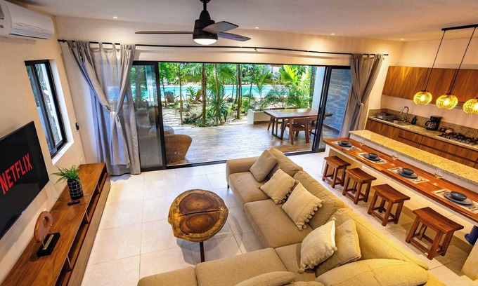 Bacalar Villa | Villa Ek Balam Pool, AC, Beach club by Aqua Viva
