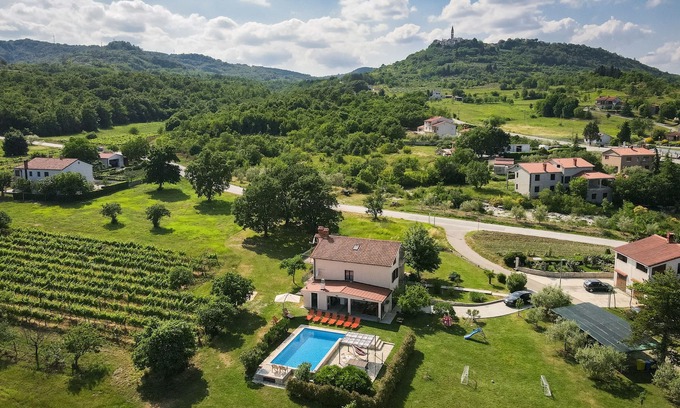 Pican Maison | Villa Emanuela by Interhome