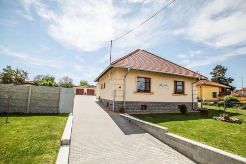 Novy Saldorf-Sedlesovice Appartement | Villa Emilia