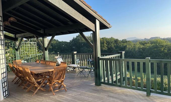 Bassussarry Villa | Villa Errobi - Vue Golf - 10min de Biarritz