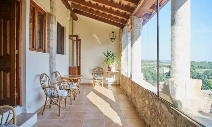 Lleger Villa | Villa Vallfort privacy and exlusivity with pool and bbq up to 30 people