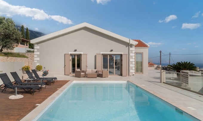 Vlachata Villa | Villa 'Ethereal' avec vue sur la mer, Wi-Fi et climatisation