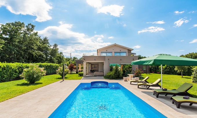 Belavici Villa | Villa Fantasia nearby Pula – Crovillas GmbH