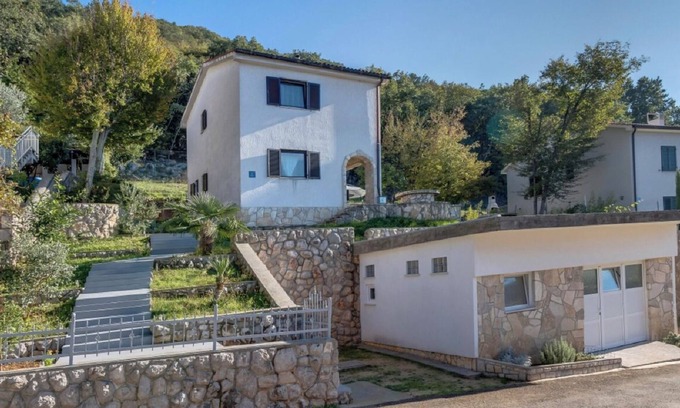 Porozina Maison | Villa Faresina- Lana