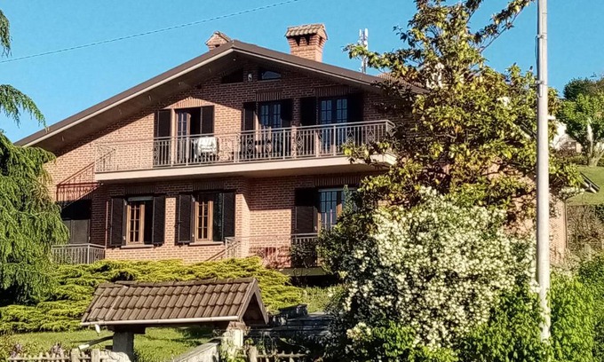 Castagnole delle Lanze Lit Et Petit-Déjeuner | VILLA FERNANDO