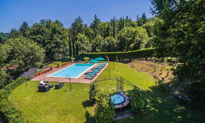 Ripoli Villa | Villa à Ripoli avec 5 chambres à coucher, 10 couchages