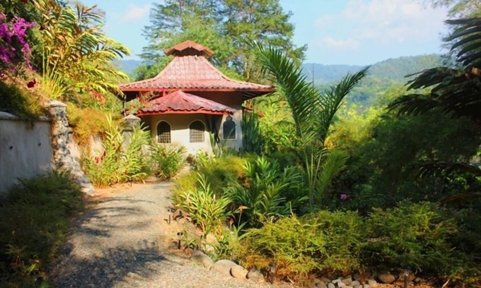 Uvita Villa | Villa pour 2 Niché dans Tropical Paradise, 51 Ft Piscine