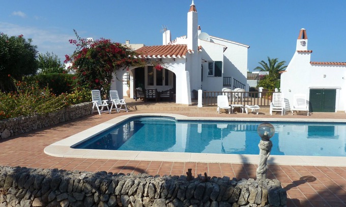 Sol del Este Villa | Villa à louer à Minorque avec piscine privée, jardin clos et climatisation