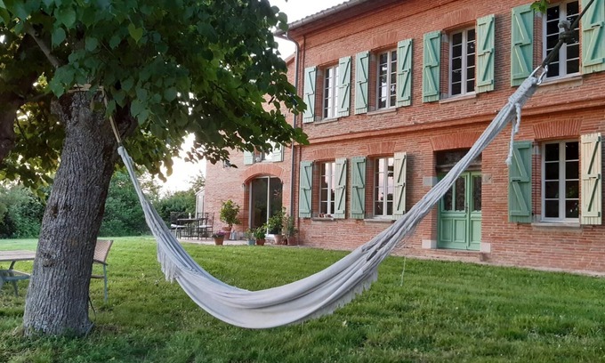 Azas Villa | Magnifique toulousaine avec piscine à débordement