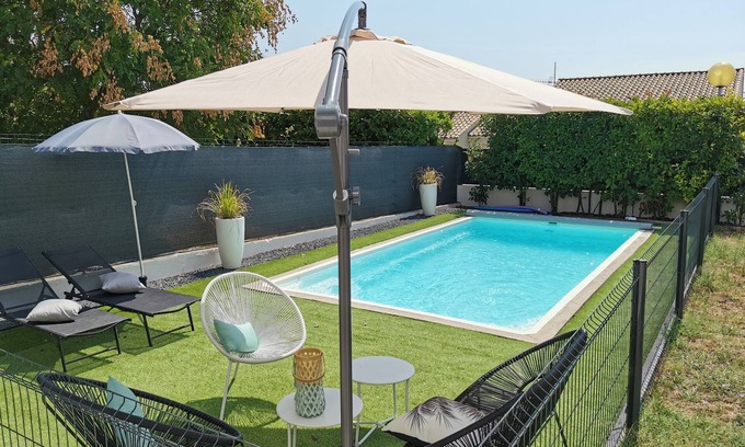 Saint-Mathieu-de-Treviers Villa | Villa avec piscine