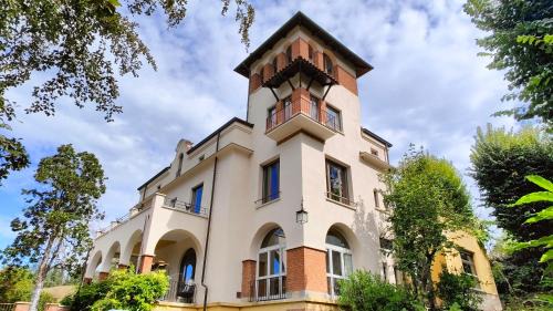 Casalborgone Lit Et Petit-Déjeuner | Villa Giordana