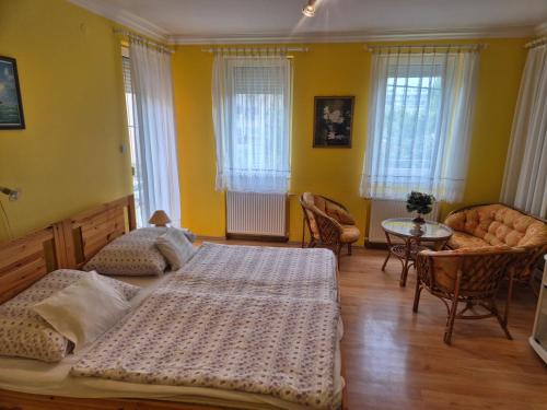 Heviz Appartement | Villa Harmónia