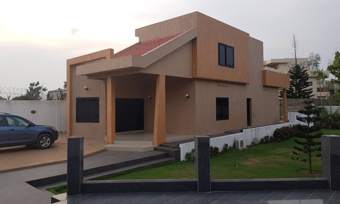 Agbodrafo Maison | Villa Hervano à Kpogan, 20 min à pied pour la plage de la plage