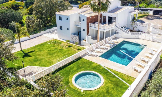 Porches Villa | Villa Horizon Grande - Stunning Luxury villa great location sleeps 16