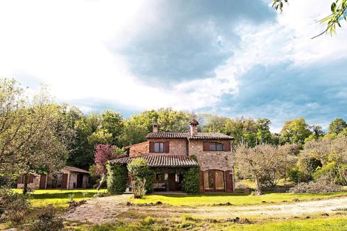 Monte Castello di Vibio Maison | Villa I Camini - Outbuilding, dependance - Swimming pool - Garden - BBQ and fireplaces - Soccer field