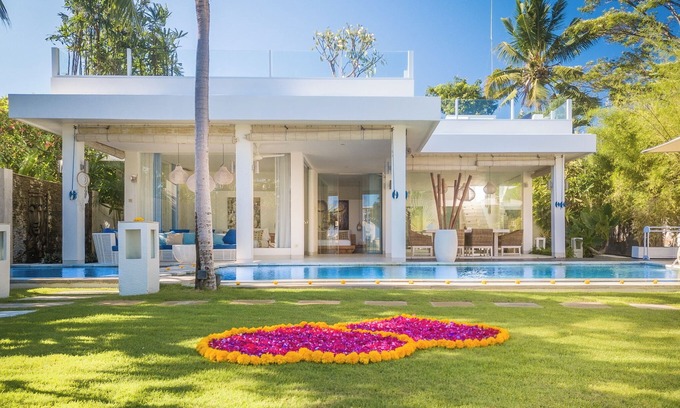 Dencarik Villa | Villa Ibiza - Endroit romantique pour les amoureux!
