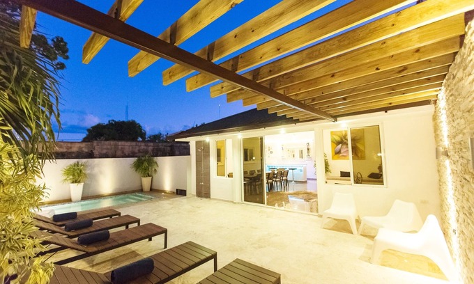 Gascue Villa | Villa IMPERIAL dans la vieille ville avec piscine ★★★★★