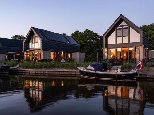 Balk Maison | Villa in Balk with Private Jetty on Slotermeer