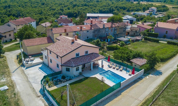 Nova Vas Maison | Maison de vacances élégante à Brtonigla
