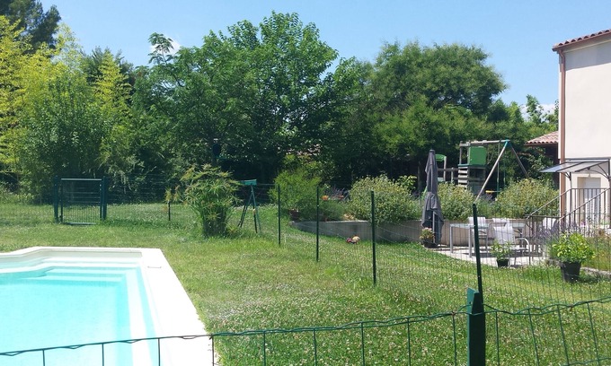 Saint-Jean-de-Cornies Maison | VILLA AU CALME ENTRE MER ET GARRIGUE AVEC PISCINE POUR 7/8 PERSONNES