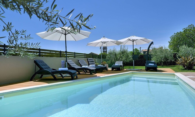 Krnica Villa | Superbe villa moderne avec piscine