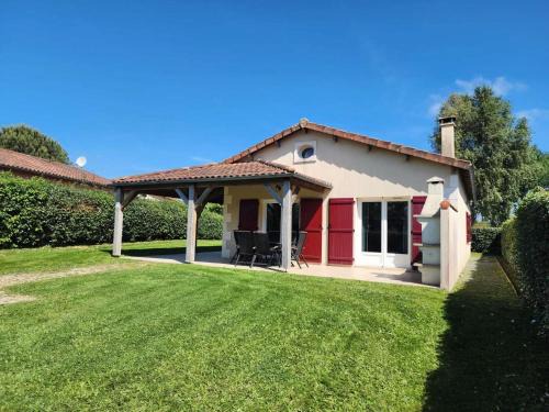 Les Forges Maison | Villa in Les Forges with Golf & Pool Access