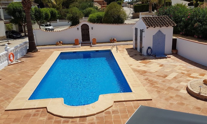 Benimeit Villa | Villa à Moraira avec piscine privée de 10 x 5 m sur terrain plat avec grande terrasse.