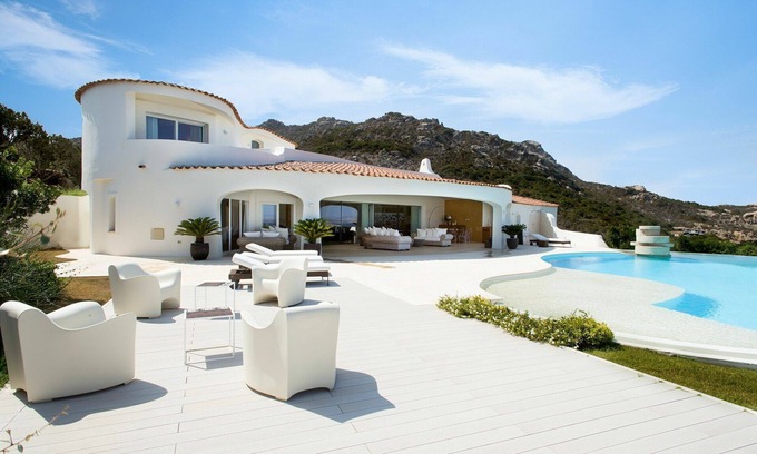 Porto Cervo Villa | Villa à Porto Cervo avec 7 chambres à coucher, 14 couchages