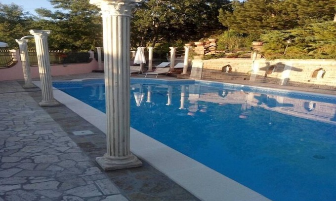 Tagliacozzo Villa | Villa à Tagliacozzo avec piscine