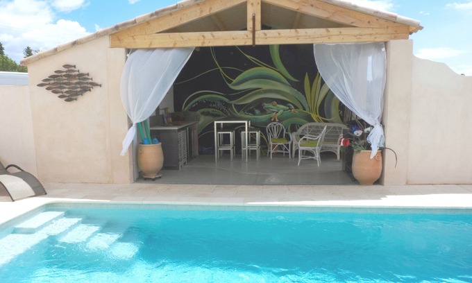 Bize-Minervois Villa | Villa en pleine nature avec jardin, terrasses, piscine privée, climatisation