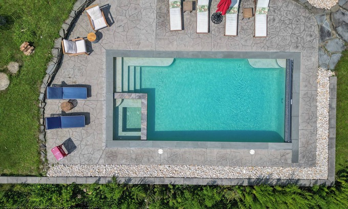 Effort Maison | Villa in the Sky - View! Private Pool! Hot Tub!