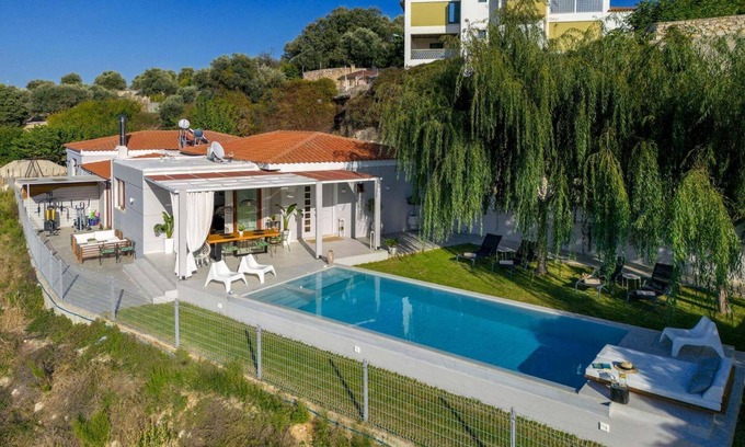 Rethymno Villa | Villa de luxe à Réthymnon avec piscine