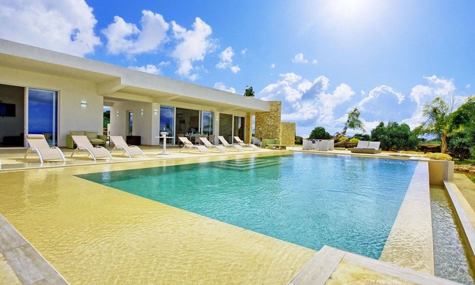 Castelvetrano Villa | Villa Infinito - Villa avec piscine privée dans les environs de Menfi, en Sicile