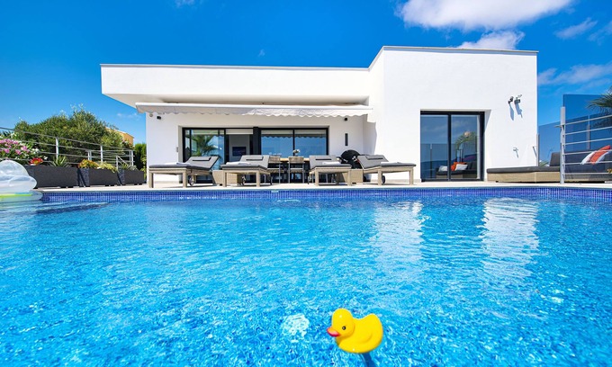 Cumbre del Sol Villa | Villa Irene - Cumbre del Sol