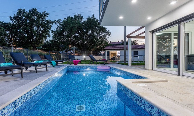 Gamboci Villa | Villa Jelena 4 étoiles familles couples accessible aux personnes à mobilité réduite piscine grill