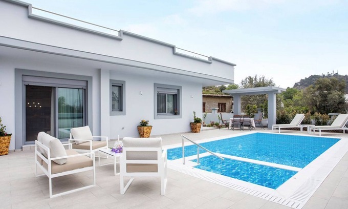 Kalithies Villa | Villa Kalithies - Deux Chambres Villa, Couchages 5