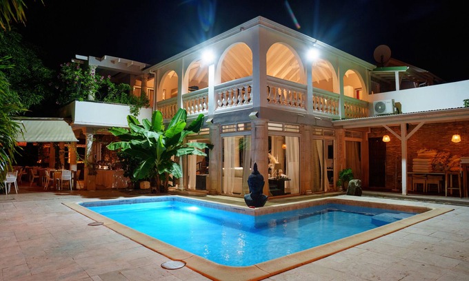 Rambaud Maison | Villa Kapresse du 978