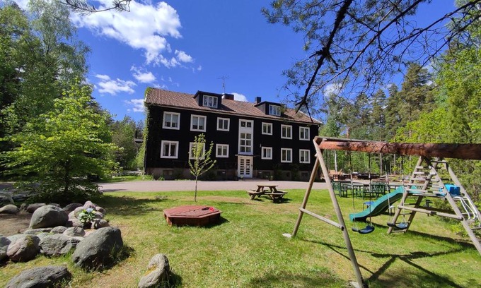 Hultsfred Municipality Maison | Villa Karllösa - Bed and Breakfast