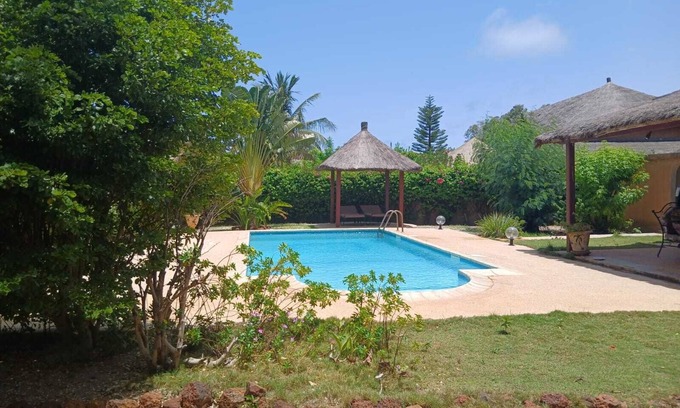Nianing Villa | Villa Keur Dior – Tout confort, piscine, plage, Petite Côte.