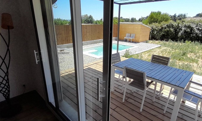 Pont-Saint-Esprit Maison | Villa la Câlebelle with swimming pool and wooden terrace near the Ardèche.