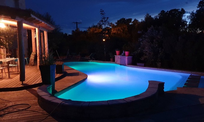 Orgnac-l'Aven Villa | Villa Ardèche "la tanière des chênes verts" 167m2 piscine privative et jardin