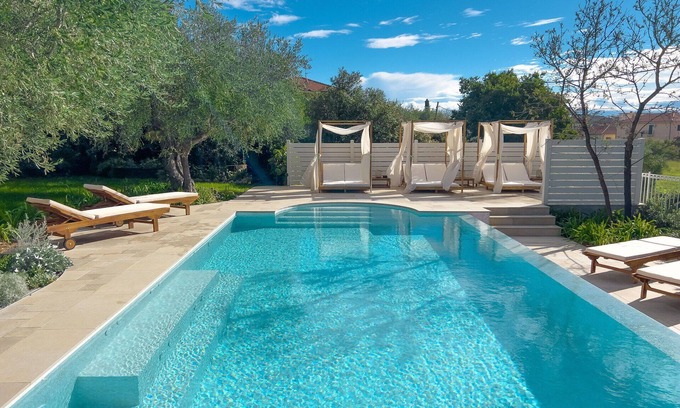 Diano Marina Villa | Villa La Rodina, à usage exclusif, pour 12 personnes, avec piscine chauffée (partagée)