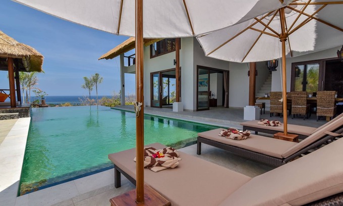 Tigawasa Villa | VILLA LAKSHMI - VILLA DE LUXE AVEC VUE À 180 ° SUR LA MER